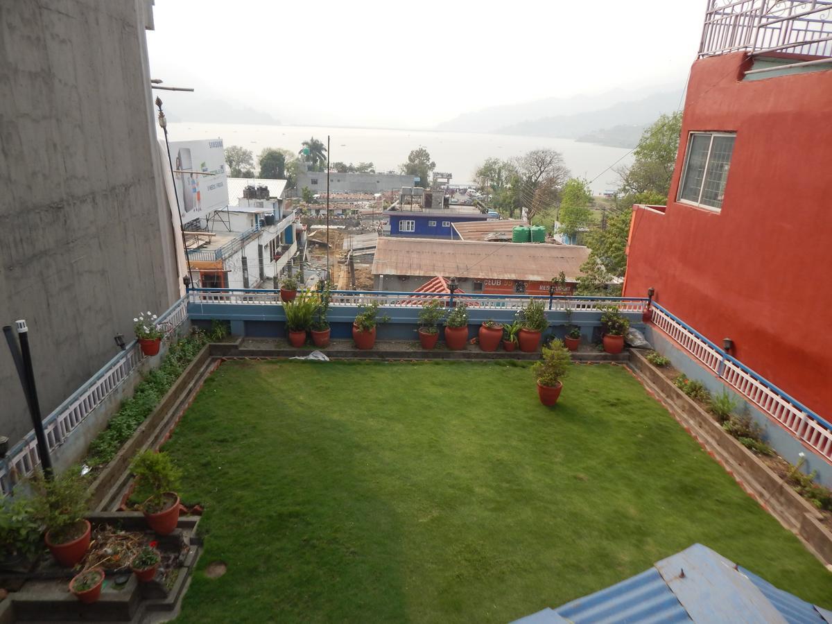 Hotel Marigold Pokhara Exteriör bild